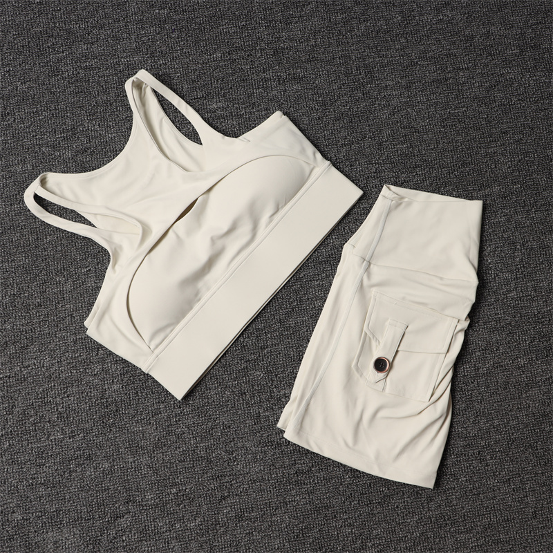 Yoga Fitness Kleidung - กางเกงขาสั้นออกกําลังกายชุดโยคะชุดสตรีสูงเอวกีฬา Bra ออกกําลังกายขี่จักรยานกางเกงขาสั้นชุดกีฬาพร้อมกระเป๋า